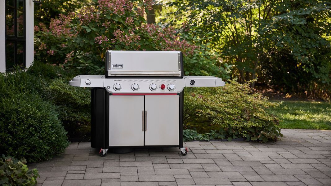 Газовий гриль Weber Genesis E-435W
