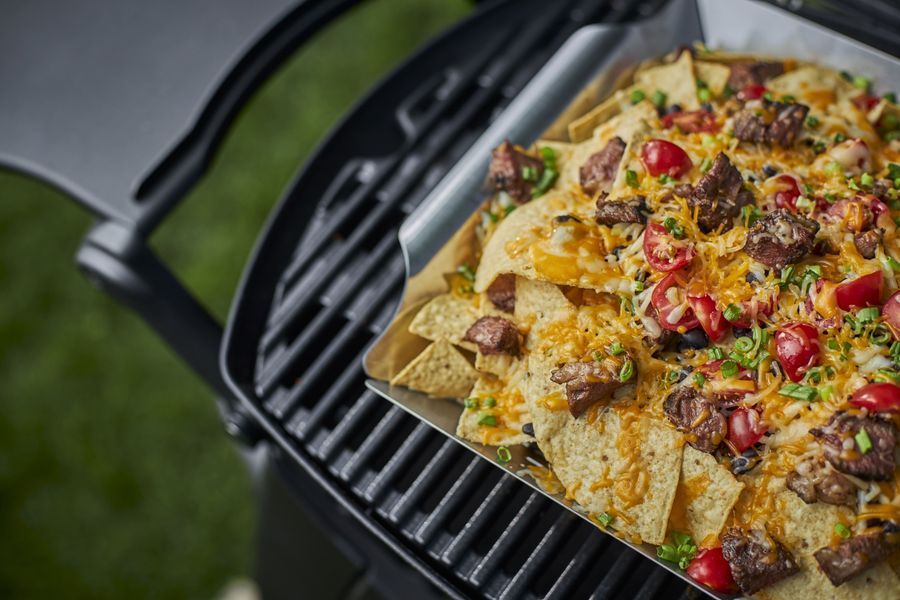 Гриль газовый Weber Q 2200 с подставкой, черный